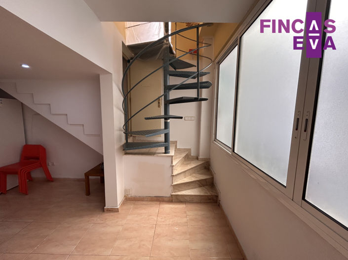 Image No.9-2 Bed Property for sale