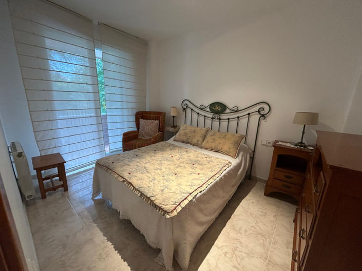 Image No.16-4 Bed Property for sale