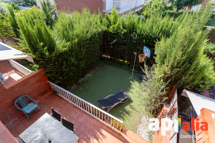 Image No.26-4 Bed Property for sale