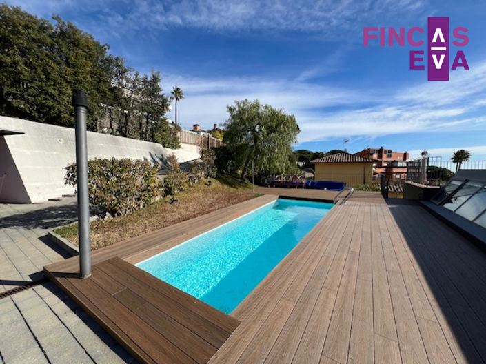Image No.3-4 Bed Property for sale