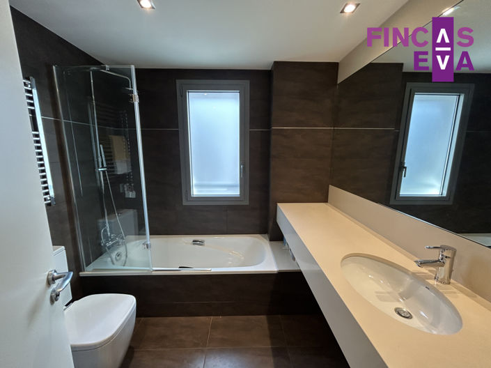 Image No.35-Propriété de 2 chambres à vendre à Barcelona