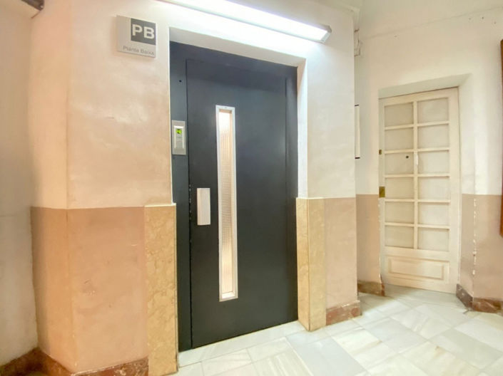 Image No.27-Propriété de 5 chambres à vendre à Barcelona