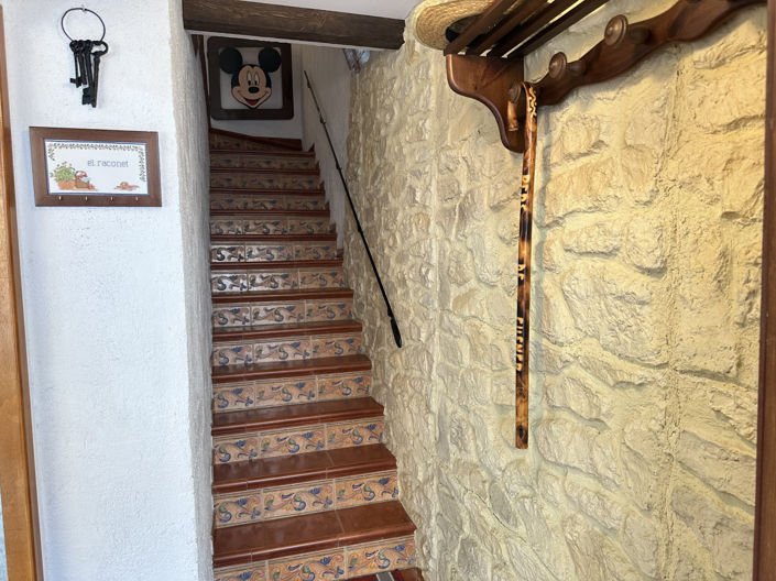 Image No.14-3 Bed Property for sale