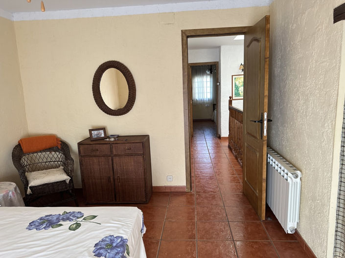 Image No.33-3 Bed Property for sale