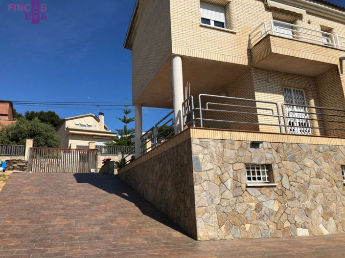 Image No.3-Propriété de 5 chambres à vendre à Tarragona