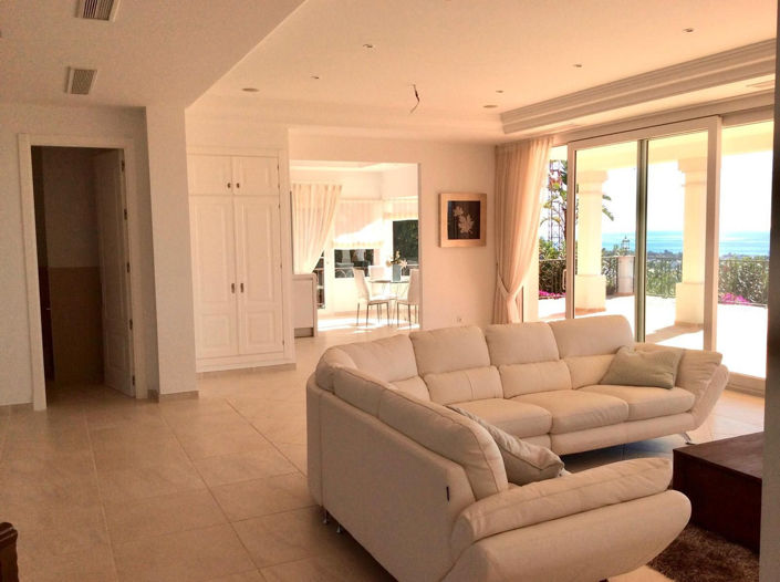 Image No.19-7 Bed Property for sale