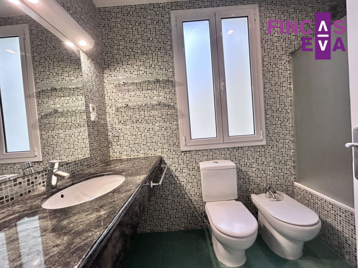 Image No.32-Propriété de 3 chambres à vendre à Barcelona