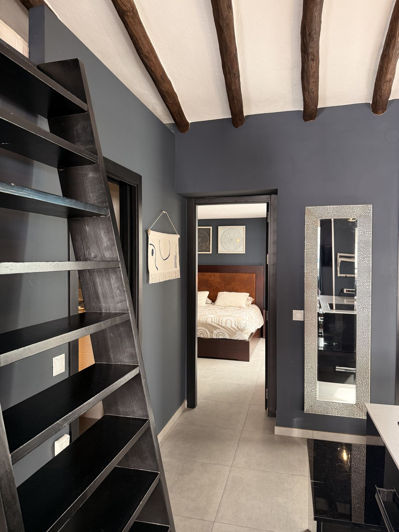 Image No.20-2 Bed Property for sale