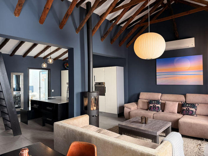 Image No.21-2 Bed Property for sale