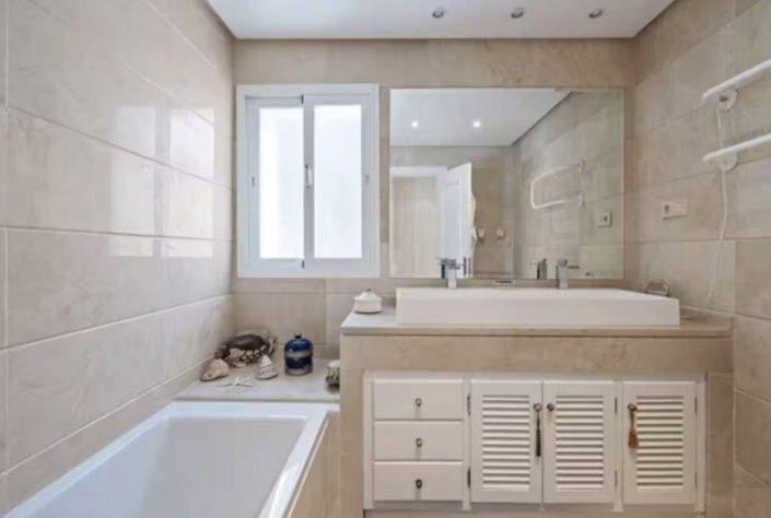 Image No.35-Propriété de 4 chambres à vendre à Estepona