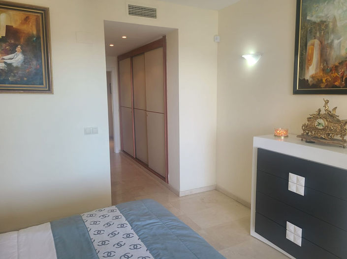 Image No.13-2 Bed Property for sale