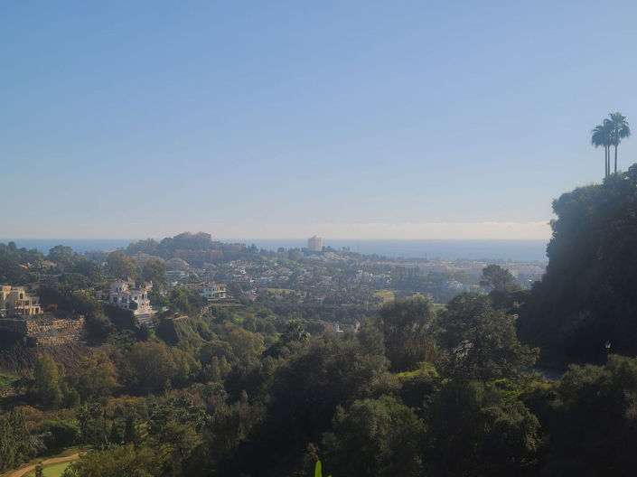 Image No.31-2 Bed Property for sale