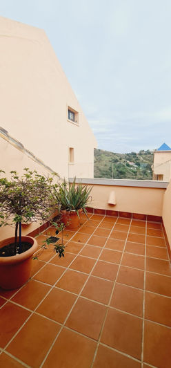 Image No.18-3 Bed Property for sale