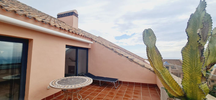 Image No.20-3 Bed Property for sale