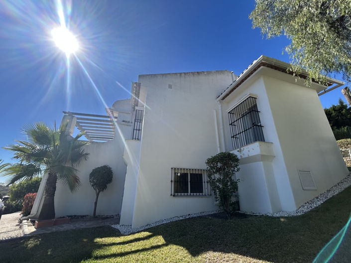 Image No.29-5 Bed Property for sale