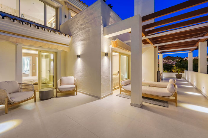 Image No.35-3 Bed Property for sale