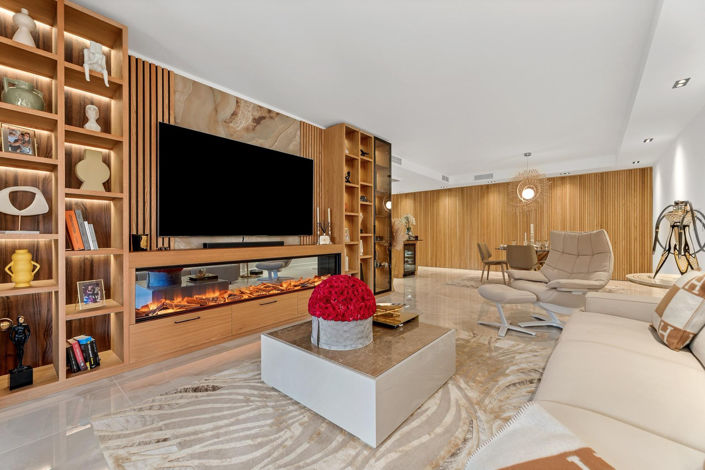 Image No.2-3 Bed Property for sale