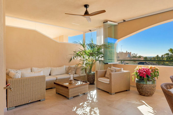 Image No.8-3 Bed Property for sale