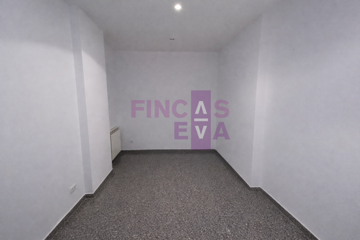 Image No.14-4 Bed Property for sale