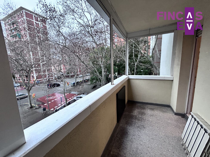 Image No.3-4 Bed Property for sale