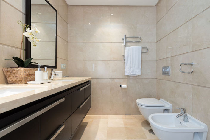 Image No.18-2 Bed Property for sale