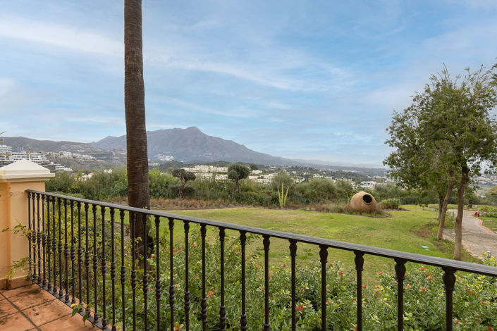 Image No.37-2 Bed Property for sale