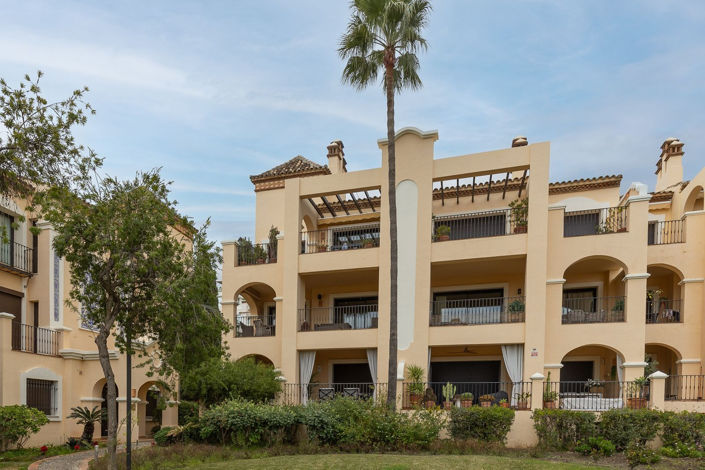 Image No.40-2 Bed Property for sale