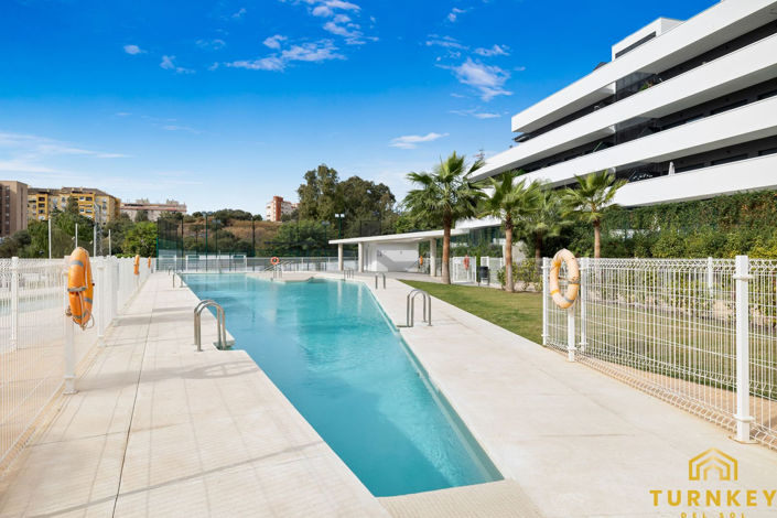 Image No.11-2 Bed Property for sale