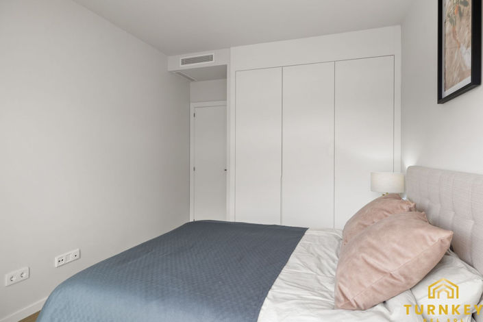 Image No.35-2 Bed Property for sale