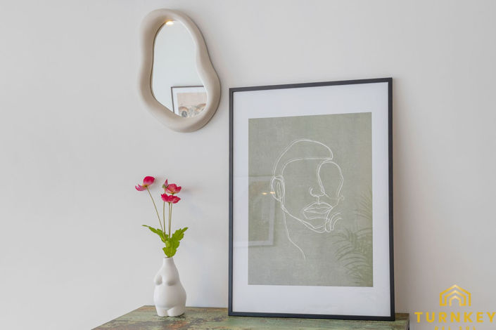 Image No.44-2 Bed Property for sale