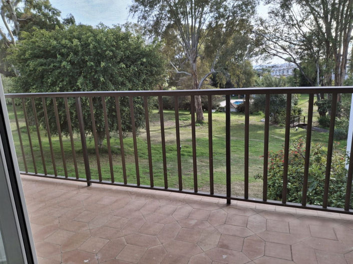 Image No.22-2 Bed Property for sale