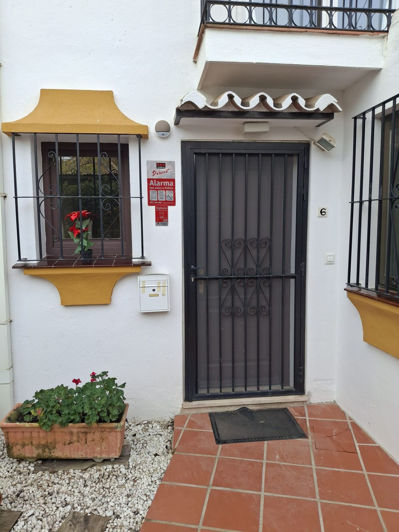 Image No.23-2 Bed Property for sale