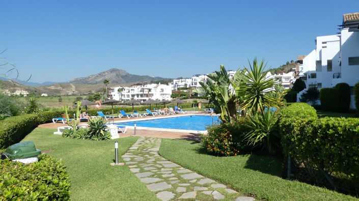 Image No.12-3 Bed Property for sale