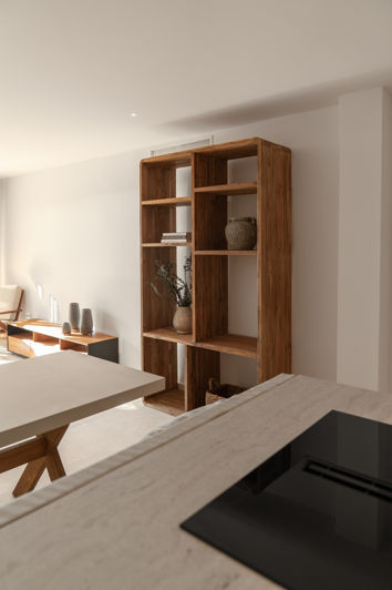 Image No.18-3 Bed Property for sale