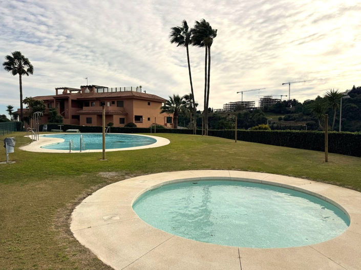 Image No.14-2 Bed Property for sale