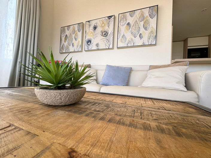 Image No.23-2 Bed Property for sale