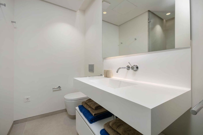 Image No.19-2 Bed Property for sale