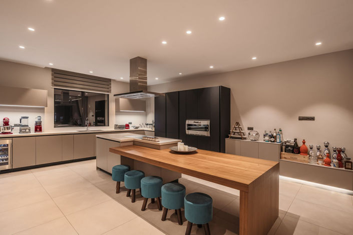 Image No.42-5 Bed Property for sale