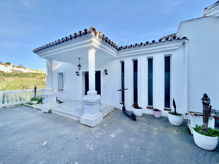 Image No.2-Propriété de 5 chambres à vendre à Mijas