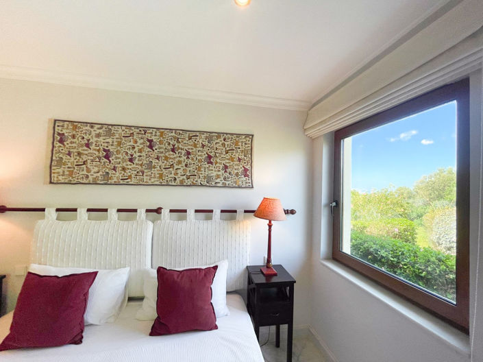 Image No.19-7 Bed Property for sale