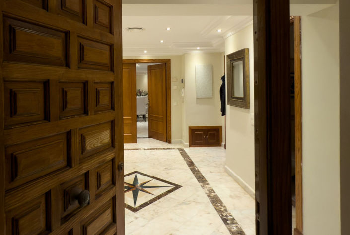 Image No.35-7 Bed Property for sale