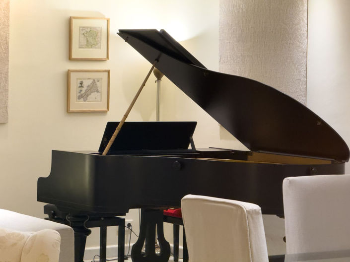 Image No.39-7 Bed Property for sale