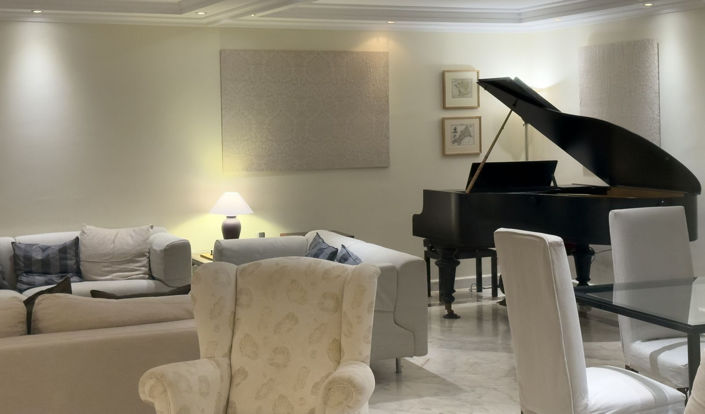 Image No.41-7 Bed Property for sale