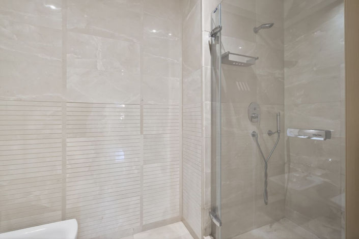 Image No.22-2 Bed Property for sale