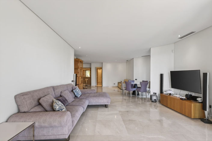 Image No.4-2 Bed Property for sale