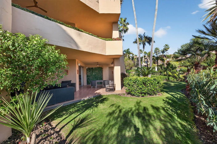 Image No.9-2 Bed Property for sale