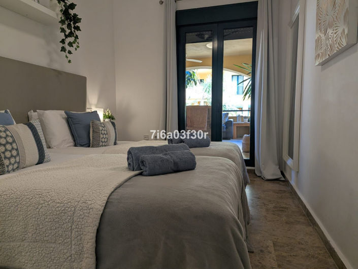 Image No.11-3 Bed Property for sale