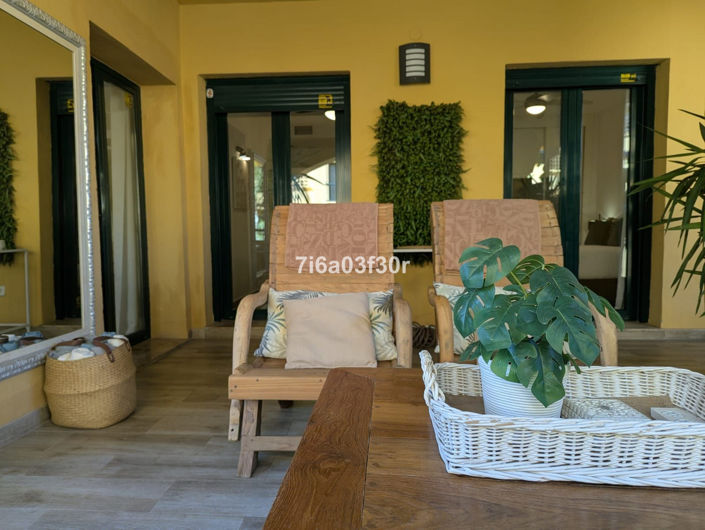 Image No.22-3 Bed Property for sale