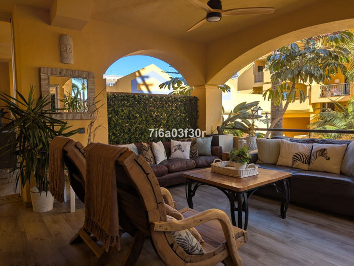 Image No.28-3 Bed Property for sale