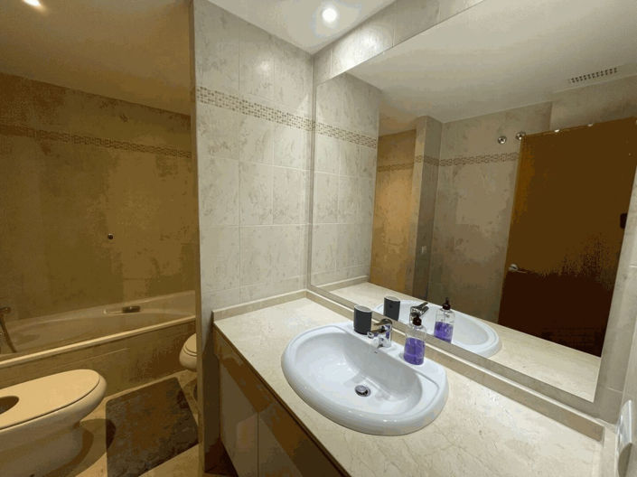 Image No.32-Propriété de 3 chambres à vendre à Estepona